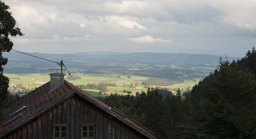 Panoramagasthof Auf Dem Auerberg Bernbeuren Dış mekan fotoğraf